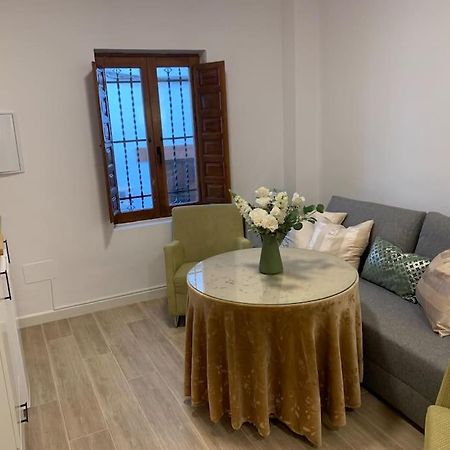 Apartamentos San Pedro Granada Kültér fotó